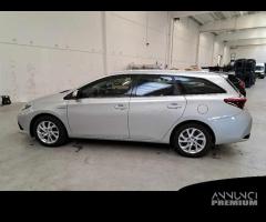 TOYOTA AURIS WAGON Touring Sports Hybrid Business