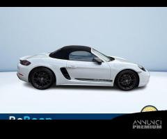 Porsche 718 BOXSTER 2.0 T 300CV PDK - 9