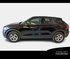 AUDI Q2 1.6 30 TDI BUSINESS S TRONIC