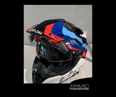 Casco Airoh COMMANDER 2 DOOM Black Gloss