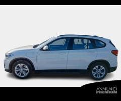 BMW X1 xDrive 25e Business Advantage automatico