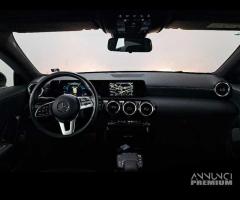 MERCEDES-BENZ CLA 200 d Automatic Business SHOOTIN