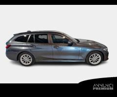 BMW 316 48V Business Advantage Touring auto - 1