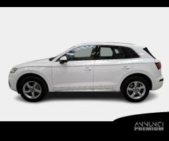 AUDI Q5 40 TDI Business Sport quattro S tronic - 2