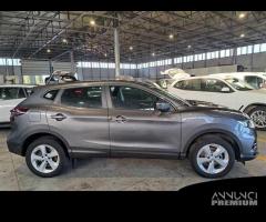 NISSAN QASHQAI 1.3 DIG-T 140 Business