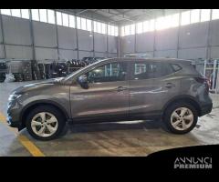 NISSAN QASHQAI 1.3 DIG-T 140 Business