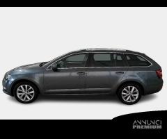 SKODA OCTAVIA WAGON 2.0 TDI CR DSG Executive