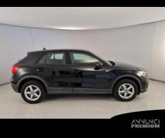 AUDI Q2 1.6 30 TDI BUSINESS S TRONIC