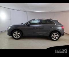 AUDI Q3 35 TDI S tronic Business Advanced