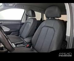 AUDI Q3 35 TDI S tronic Business Advanced