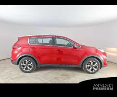 KIA SPORTAGE 1.6 CRDI MHYB 100KW BUSINESS CLASS DC