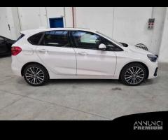 BMW 216 ACTIVE TOURER Business Autom.