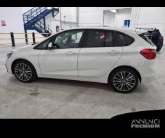 BMW 216 ACTIVE TOURER Business Autom.