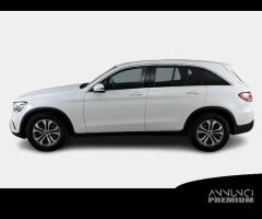 MERCEDES-BENZ GLC 220 d 4Matic Business aut.