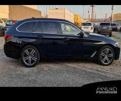 BMW 520 xDrive Business Auto MH48V Touring