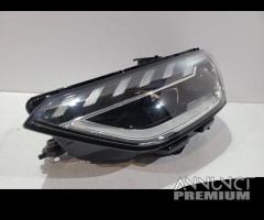 Audi A4 B9 LCI Faro Anteriore Full Led - 12864