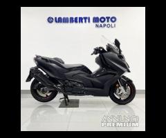 Kymco AK 550 PREMIUM FULL BLACK - 2023