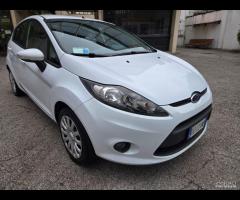 Ford Fiesta Fiesta 1.4 5 porte- GPL - 8