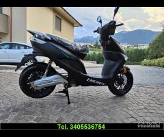 Scooter FULL ELECTRIC  F17+  L1e = 50cc 120km