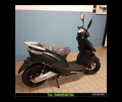 SCOOTER FULL ELECTRIC DISPONIBILE L1e=50CC F17