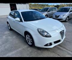 Alfa Romeo Giulietta 1.6 JTDm-2 105 CV Distinctive - 7