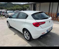 Alfa Romeo Giulietta 1.6 JTDm-2 105 CV Progression