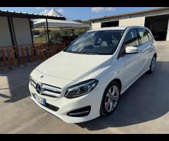 Mercedes-benz B 180 B 180 d Premium