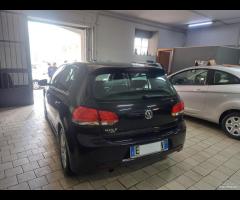 Volkswagen Golf 1.6 TDI Unico prop 2011 - 6