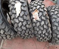 4 gomme nuove 10 16.5 deman