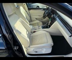 Volkswagen Passat 2.0 TDI DSG 150cv Highline - 3