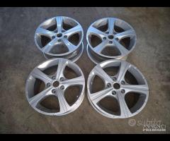 Cerchi In Lega Da 16" Per Mazda 3 - 5 - 6 - Toyota