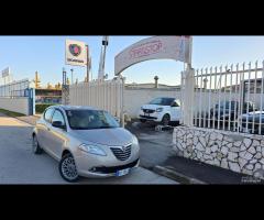 Lancia Ypsilon 1.2 69 CV 5 porte Platinum