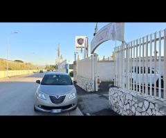 Lancia Ypsilon 1.2 69 CV 5 porte Platinum