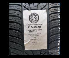 2 GOMME 225 40 18 HANKOOK A30935