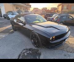 Dodge Challenger 3.6 V6 SXT 305cv AT8 - 11