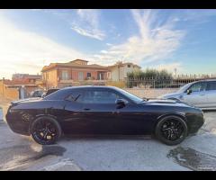 Dodge Challenger 3.6 V6 SXT 305cv AT8 - 12