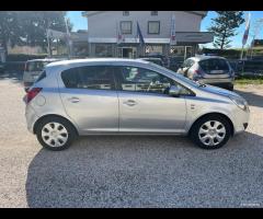 Opel Corsa 1.2 5 porte Club