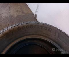 2 GOMME 215 65 16 GOODYEAR BR 137