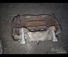 Pinze Freno Anteriori 4 POT Per Audi A4 B9 2.0 TD - 9