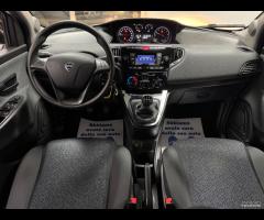 Lancia Ypsilon 1.0 FireFly 5 porte S&S Hybrid Ecoc - 15