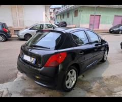 Peugeot 207 1.4 8V 75CV GPL 2009 unico prop