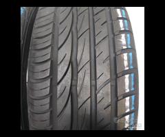 2 GOMME 205 60 15 BARUM A31665