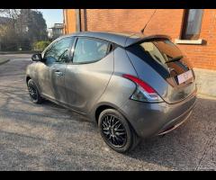 Lancia Ypsilon 1.2 69 CV 5 porte GPL Ecochic Gold - 7