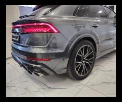 AUDI Q8 SQ8 TDI quattro tiptronic - 10