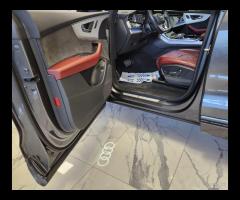 AUDI Q8 SQ8 TDI quattro tiptronic - 26