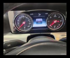 Mercedes-benz E 220 Auto 4Matic Cabrio Premium Plu - 21