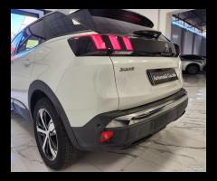 Peugeot 3008 BlueHDi 120 S&S Allure - 10