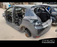 Scocca per taglio lamiera dacia sandero 2023