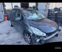 Ricambi Peugeot 208 1.4 HDi 70cv del 2012 - 14