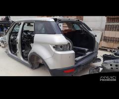 Scocca per ricambi range rover evoque